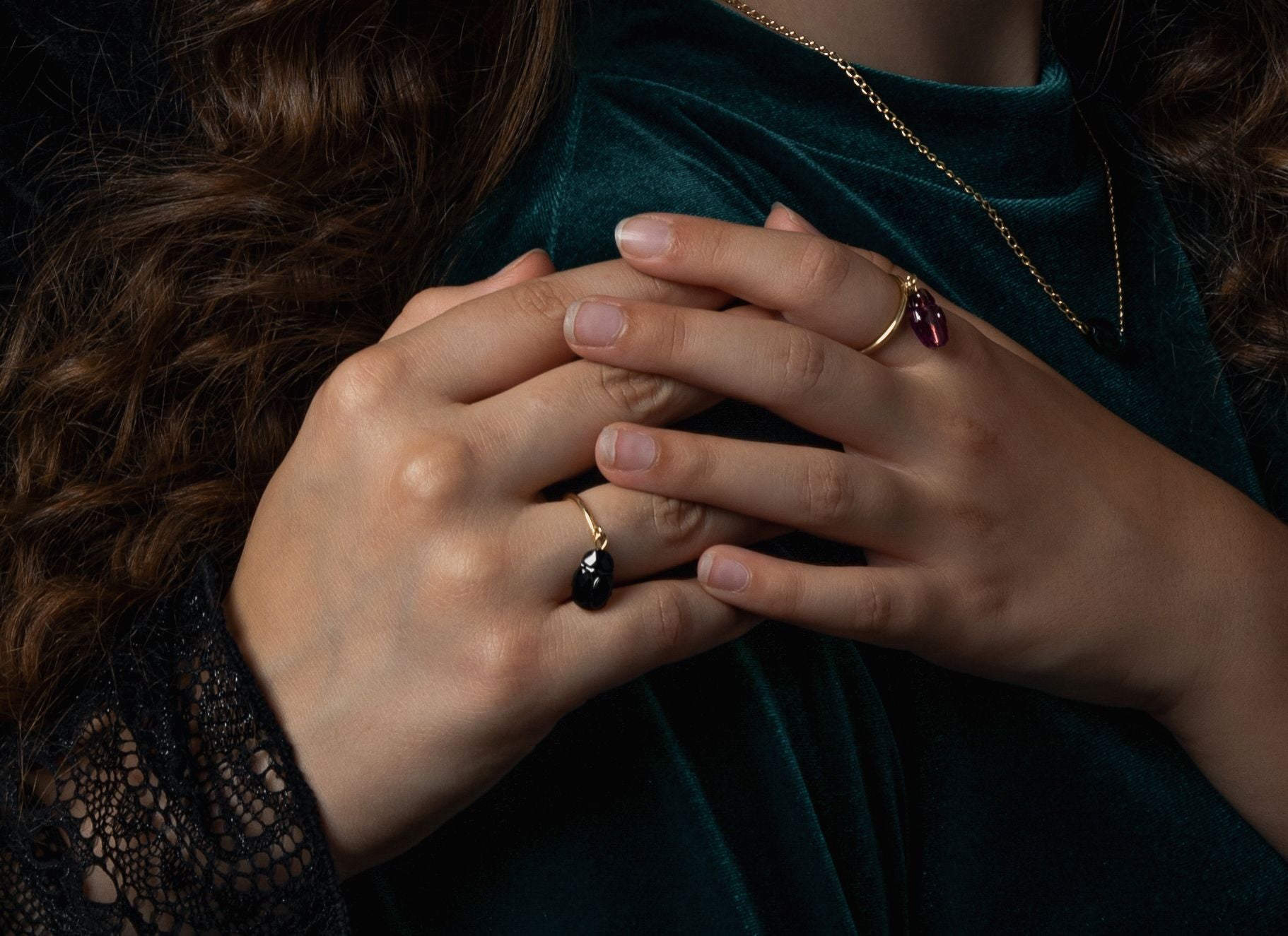 Sarab Rang Noir Scarab Ring – SALOME designs